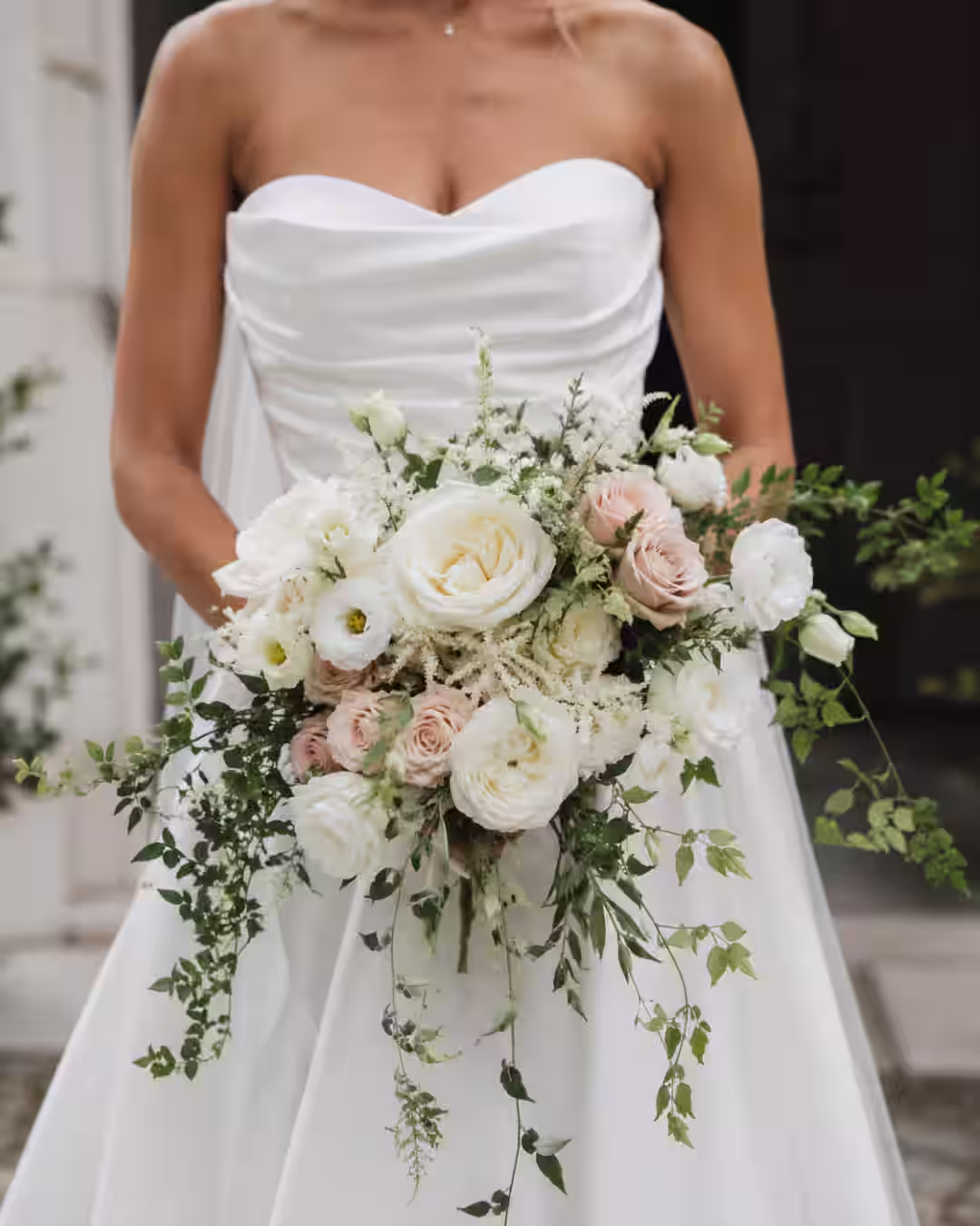 Luxury bridal bouquet created by Elsa Brown Flowerstyle